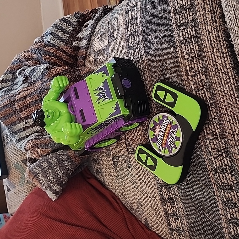 Hulk Monster Truck Driving Toy